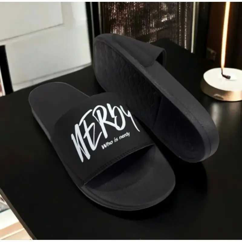 Dép Nerdy  Quai Ngang Nam Nữ Đế Bằng Kiểu Dáng Hàn Quốc 'hot' Dép Cao Su Slipper Đế Bằng DéPMới nhất vào năm 2025