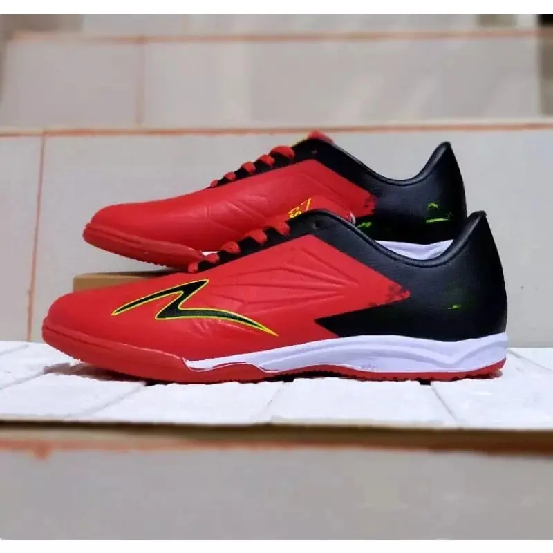 Sepatu Futsal Specs Accelerator  Ewaklok 3