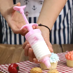 BISA COD H588 Alat Cetakan Hiasan Kue 8 IN 1 / Semprotan Cream Dekorasi Kue / Alat Penghias Kue 8 in 1 Cake Dapur Plastik Kitchenware Wadah