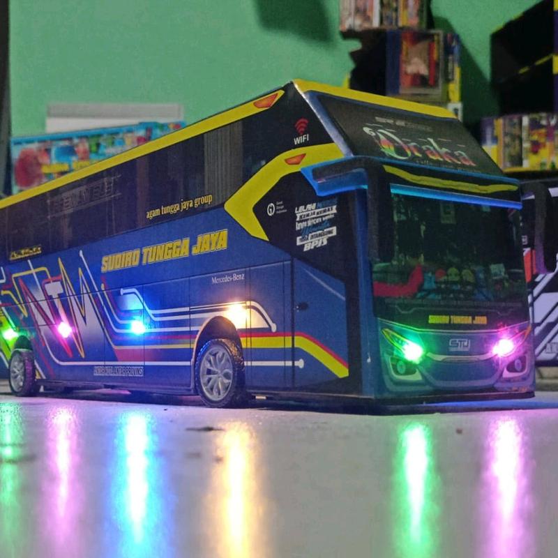 Miniatur Bus Telolet Basuri lampu LED mainan Anak 4