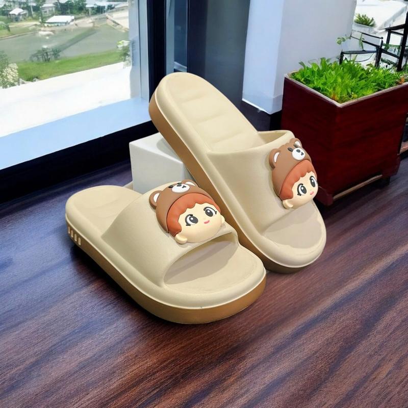 Dép bánh mì nữ quai ngang gắn sticker Cậu ấm chất liệu EVA siêu nhẹ êm bền chống trơn trượt D7786