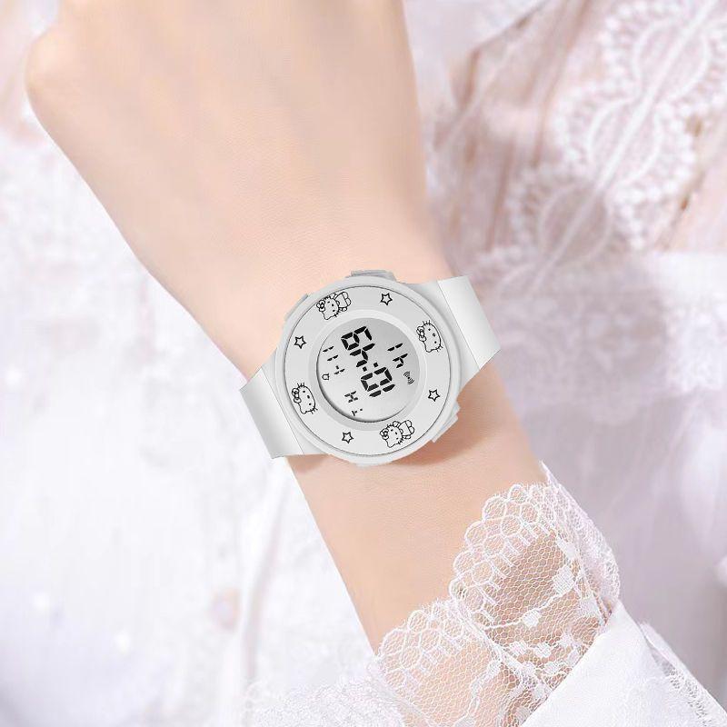 Product Introduction of Đồng Hồ Hello Kitty, Phong Cách Sinh Viên Mới Nhất, Thiết Kế Hoạt Hình Kitty Dễ Thương Và Dễ Phối Đồ Quà Tặng Sinh Nhật Nữ Tính, Năm 2025, 4372 Nhận xét Tích Cực 8