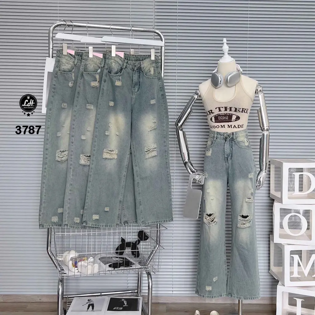 Quần jean ống rộng nữ rách tua rua màu xanh ngay gối cạp cao Lê Huy Fashion MS 3787