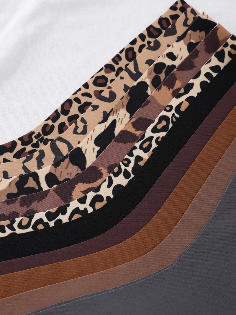 Product Introduction of Women's Solid Color & Leopard Print Thong, Soft Comfy Breathable Panty for Daily Wear, Ladies Underwear for All Seasons 7