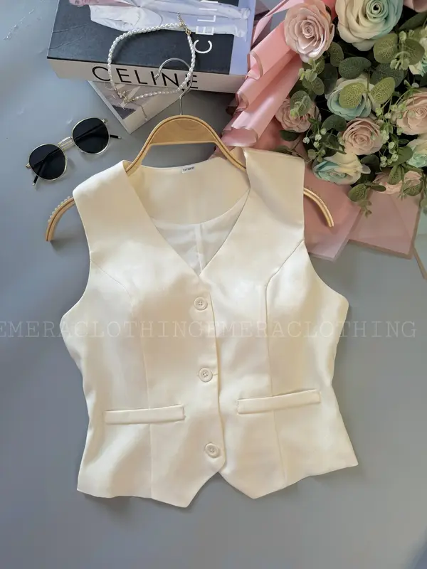 Set thiết kế váy áo Amelia màu Kem- áo croptop gile và chân váy dáng dài sang chảnh, thời thượng Nữ Women Kaki váy gile  nữ đồ tết 7