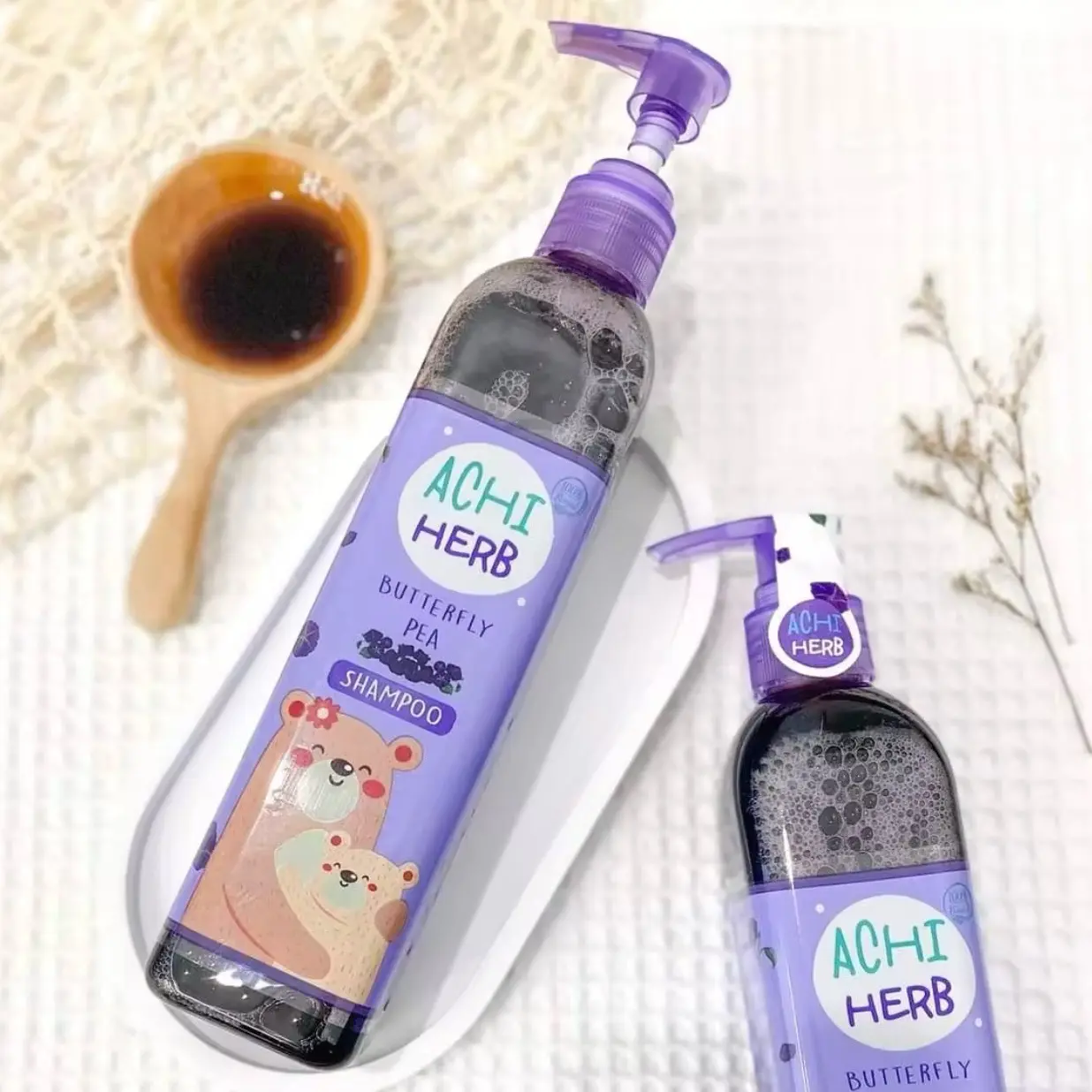 Achiherb แชมพูเด็กเร่งผมยาว แชมพูสมุนไพรแชมพูใช่ได้เด็กและผู้ใหญ่ เด็กแรกเกิด เด็กหญิง เด็กผู้ชาย