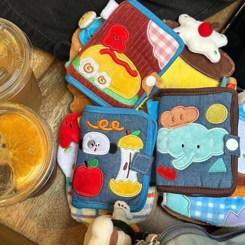 Ví Vải Bố, Thiết Kế Dễ Thương, Kiểu Ngắn, Có Khóa Kéo, Gấp Nhỏ Chất Liệu Denim Và Vải Nhung Kẻ, Ngăn Đựng Thẻ, ví đựng tiền Xu Ví Cầm Tay Hoạt Hình, Năm 2024 0