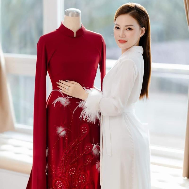 Hantu sleepwear Set áo choàng kèm váy ngủ phối lông vũ cao cấp chụp hình phóng sự cưới 1