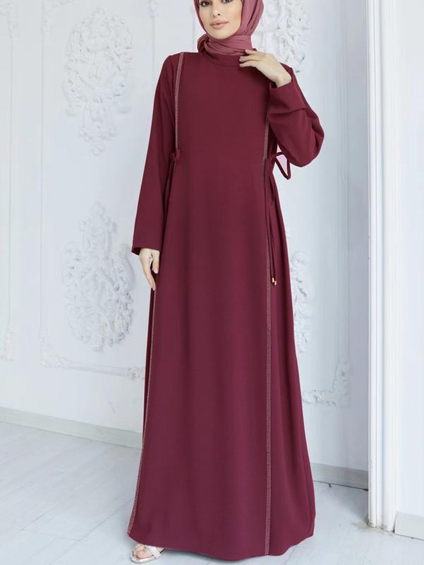 Product Introduction of Muslim Middle East Simple Women's Clothing Long Dress round Neck Solid Color A- line Skirt Long Sleeve Lace Dress 7