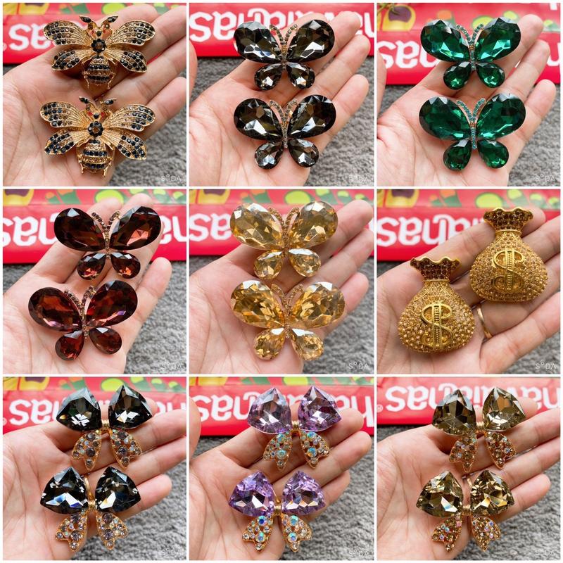 Bộ 2 Charm gắn dép tông lào sang trọng 0