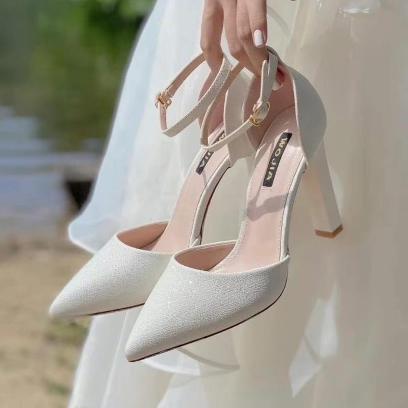 Giày bít mũi cài quai G64 Da lụa xước nhũ Bling 8.5cm Phom 1.5- chân gày mỏng lùi size . Nữ Shoes DéP