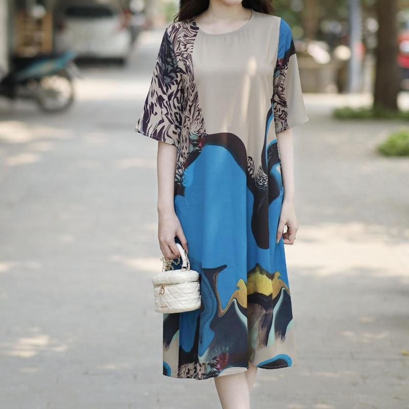 E16 - Váy lụa trung niên che khuyết điểm cực tốt khi đi chơi , dự tiệc . Mã E16 Nữ Kem