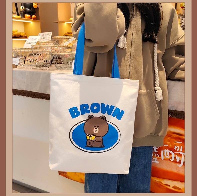 Product Introduction of Official Brown Bear Canvas Bag 2025 New Student Artistic Shoulder Bag| Men's Study Tote 15