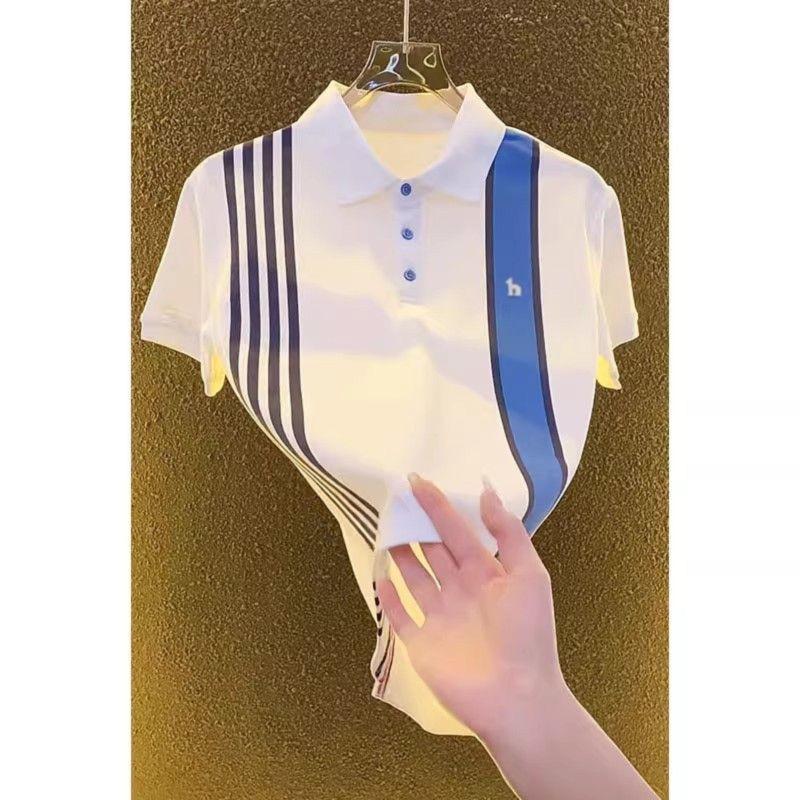 Polo Nam, Hàng Mới Về Năm 2025, ngắn Tay, In Sọc Khối Màu, Cổ  bẻ xuống Sang Trọng,  Thun Cao Cấp, Thích Hợp Cho Mùa Hè  phao xl ốp mặc đi làm công sở   mi có thể giặt máy 【 đỏ   【 3104   màu vàng đường phố mỹ  hoa văn đẹp ฮ่องกง thường   mi áo sơ kaki
