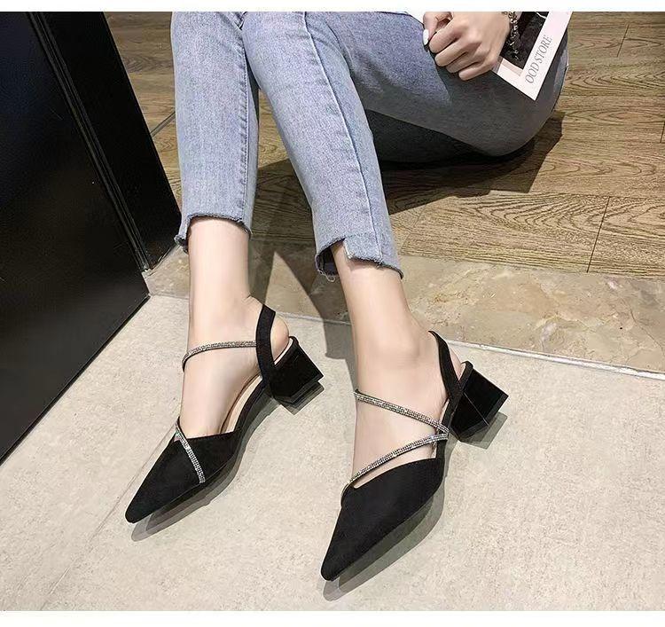 Product Introduction of Women's Sandals Summer Mid Heel Pointed Toe Pumps Closed Toe Chunky Heel Rhinestone Women's Shoes Word Buckle High Heels 16