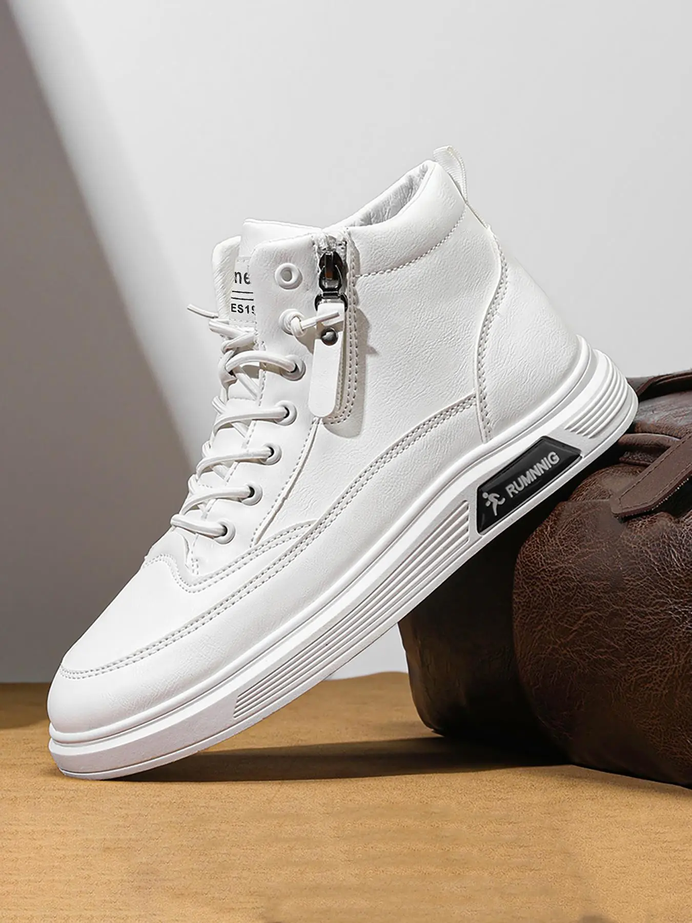 Men's Fashionable Lace Up Mid Top Sneakers, Casual Comfortable Sports Shoes for Daily Wear, Male All-match Round Toe Shoes for Daily Wear
