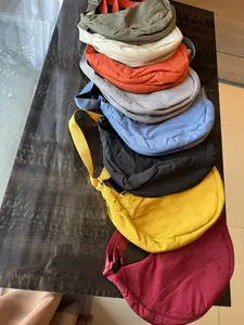 Waist Bag Half Moon Bag Tas Viral Half Bag Plain TAS KEKINIAN