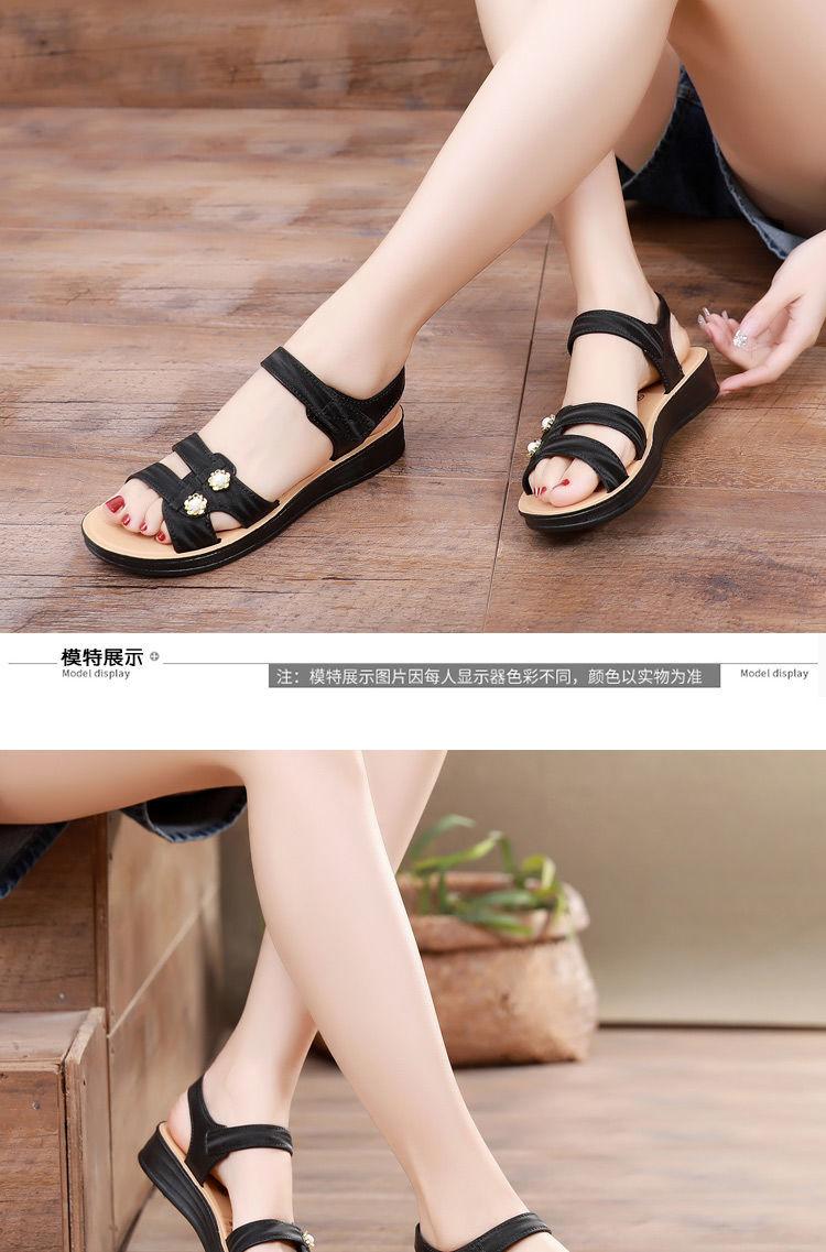 Product Introduction of Dép Cho Mẹ TRUNG NIÊN, Thời Trang Ngoài Trời, Quai Dán, Thích Hợp Cho Phụ Nữ TRUNG NIÊN Và Cao Tuổi, Giày Bà, Hàng Mới Về Mùa Hè 2024 9