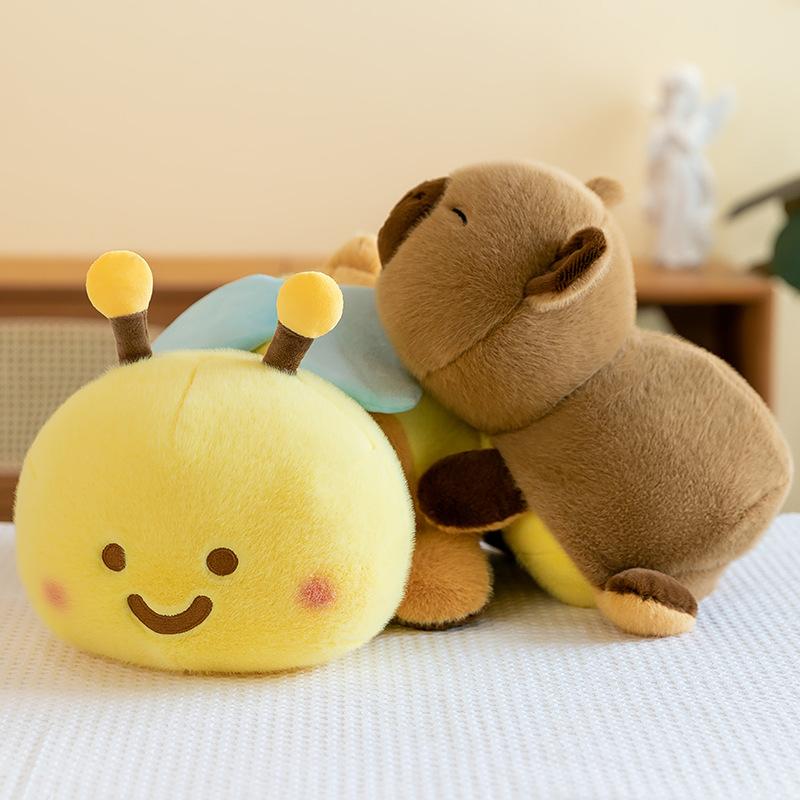 Gấu bông 2in1 capybara và ong vàng , Thú bông 2 trong 1 capybara và ong vàng Đồ Chơi Thú Nhồi Bông Toy  Voi dễ thương gấu ôm con ong capybara