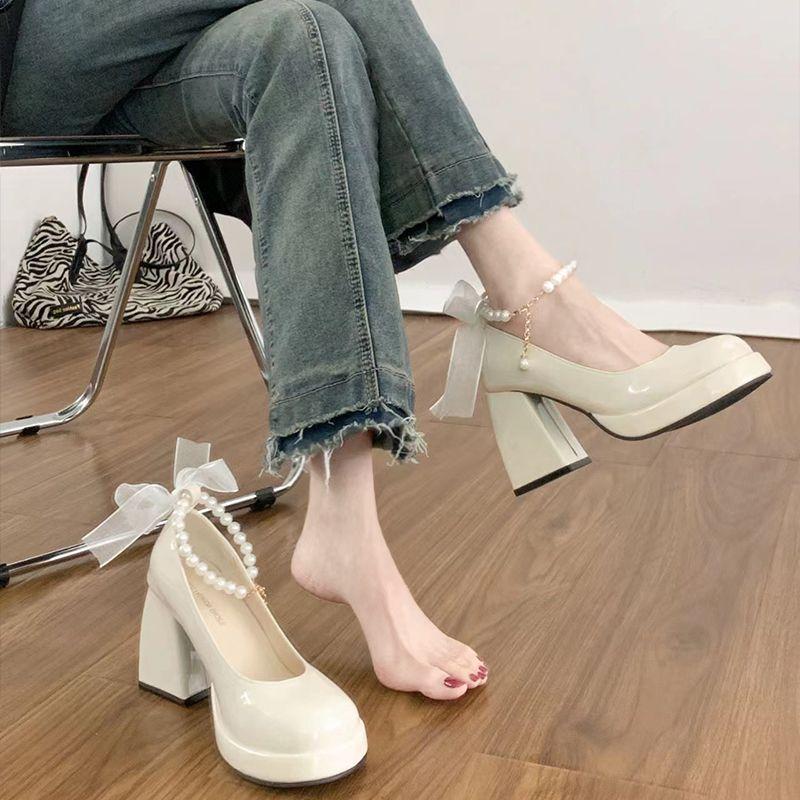 Product Introduction of Giày Da Nhỏ Cho Nữ, Phong Cách Mới, Giày Cưới Kiểu Pháp Màu Trắng Cổ Điển Gót Chunky Đế Dày, Mary Jane， Shoes 19