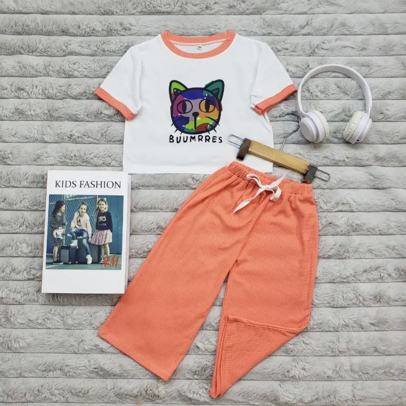 Đồ bộ bé gái quần lửng áo tay ngắn hình in con mèo rất đẹp, vải thun cotton có size đại,set bộ quần áo tay ngắn cho bé gái độ tuổi từ 3-11 tuổi HANA KIDS 4