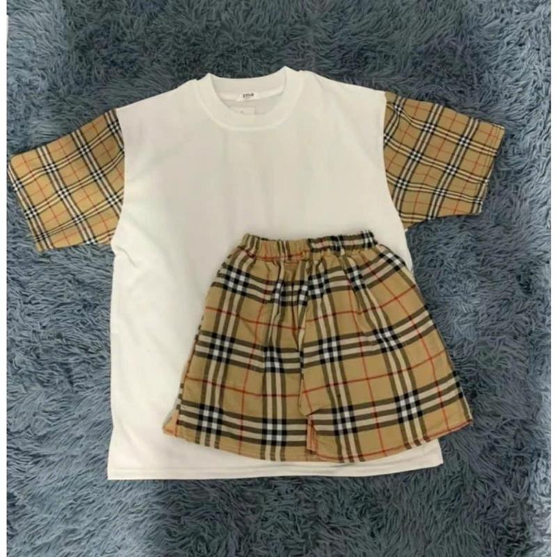Product Introduction of Bộ thể Thao BBr Cộc Tay Chất Coton Full Tag Mác-set Cộc Tay nam Nữ Siểu Rẻ Chất Co Giãn Bộ Hè Cháy Phố setbo nam 19