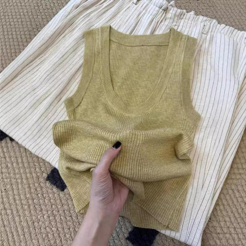 Product Introduction of Áo Vest Dệt Kim Cổ Chữ U Mỏng Bằng Lụa Lạnh Màu Vàng Nhạt, Trắng Và Phong Cách Phương Tây, Dành Cho Nữ, Thích Hợp Mặc Mùa Hè Năm 2024, Có Thể Mặc Kèm Áo Yếm Hàng Mới Về Top Kem Women 0