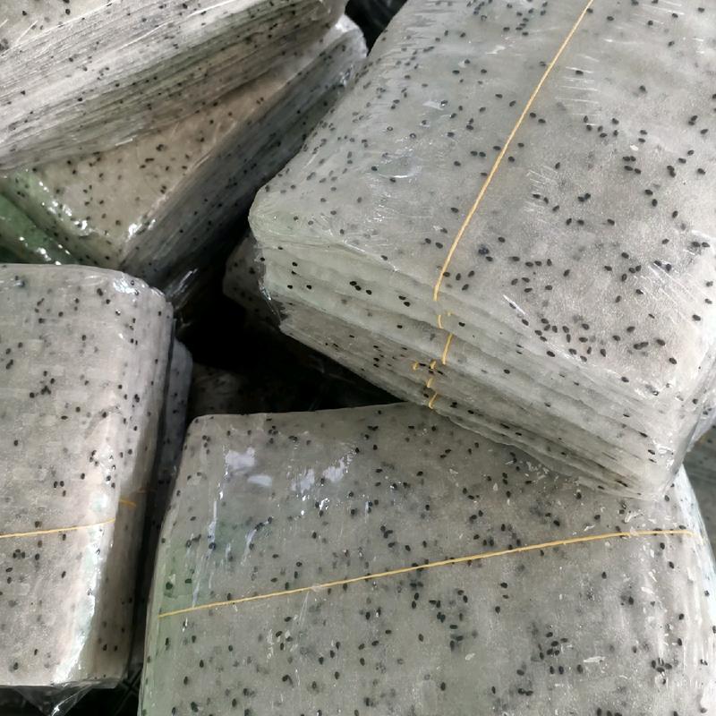 2,1kg bánh tráng 1 chai mắm nêm 1 hủ mắm ruốc Phan Rang 2