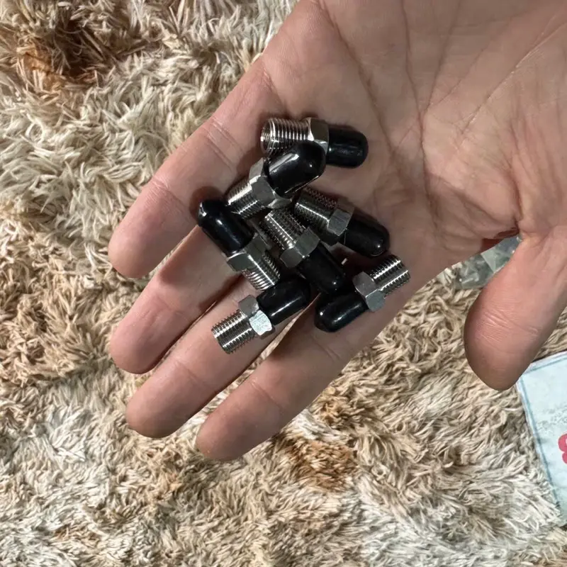 van nạp chân 10 mm chống sỳ 2