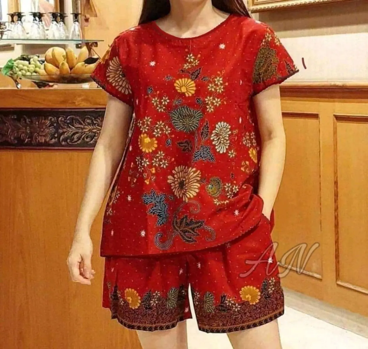 Setelan Batik wanita kekinian viral baju tidur wanita terbaru dan termurah pakaian wanita dewasa katun premium Unggulan Musim dingin  atasan  piyama  celana  pendek