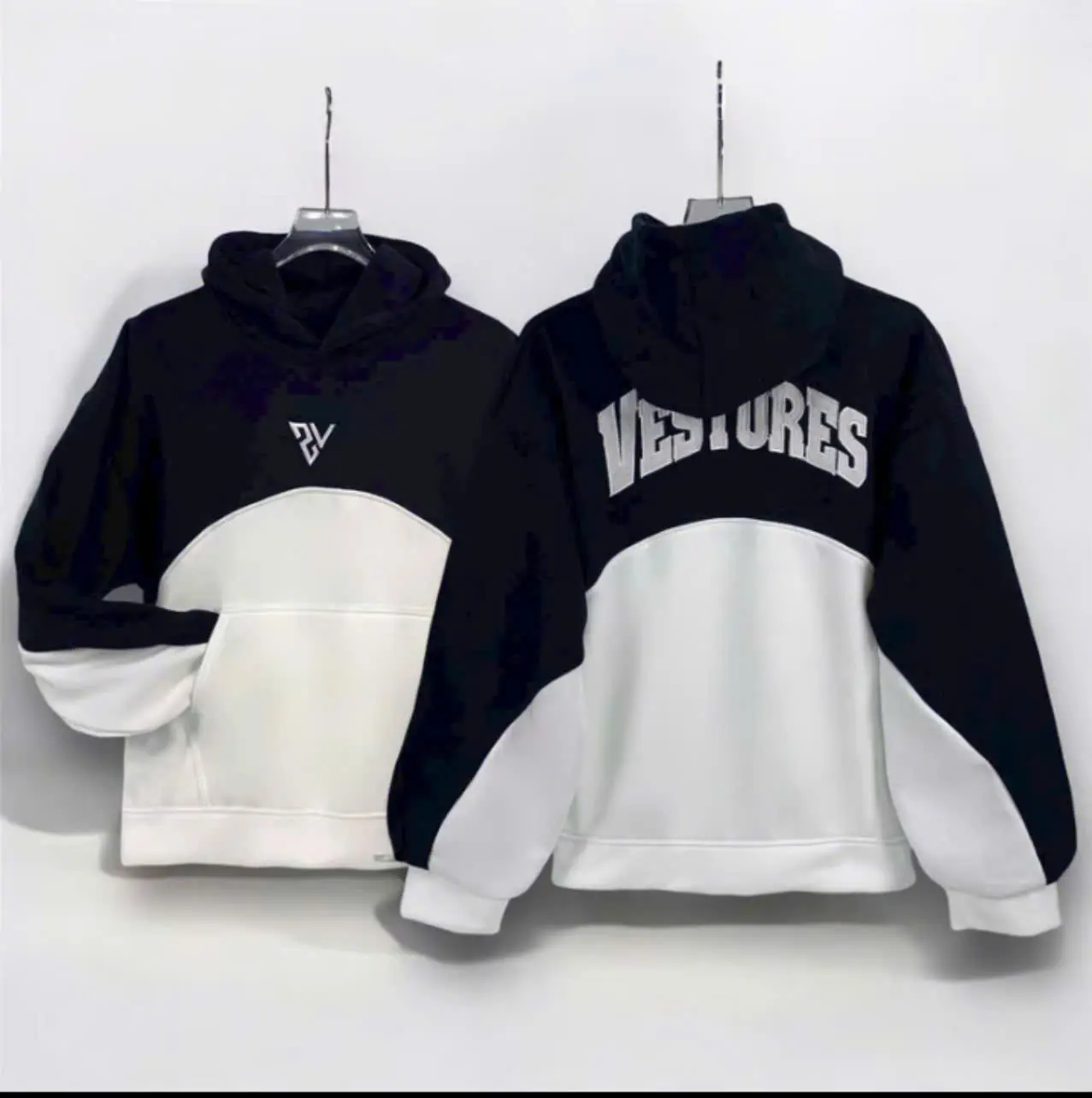 Áo khoác nam nữ phối màu LOGO THÊU VESTURES form rộng cá tính Jacket Menswear