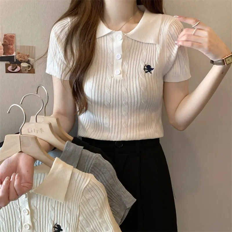 Áo Thun Cổ Polo Thêu, Phong Cách Hàn Quốc, ngắn Tay, Dành Cho Nữ, Dáng Ôm, Đồ Len, Cạp Cao, Áo Crop Top