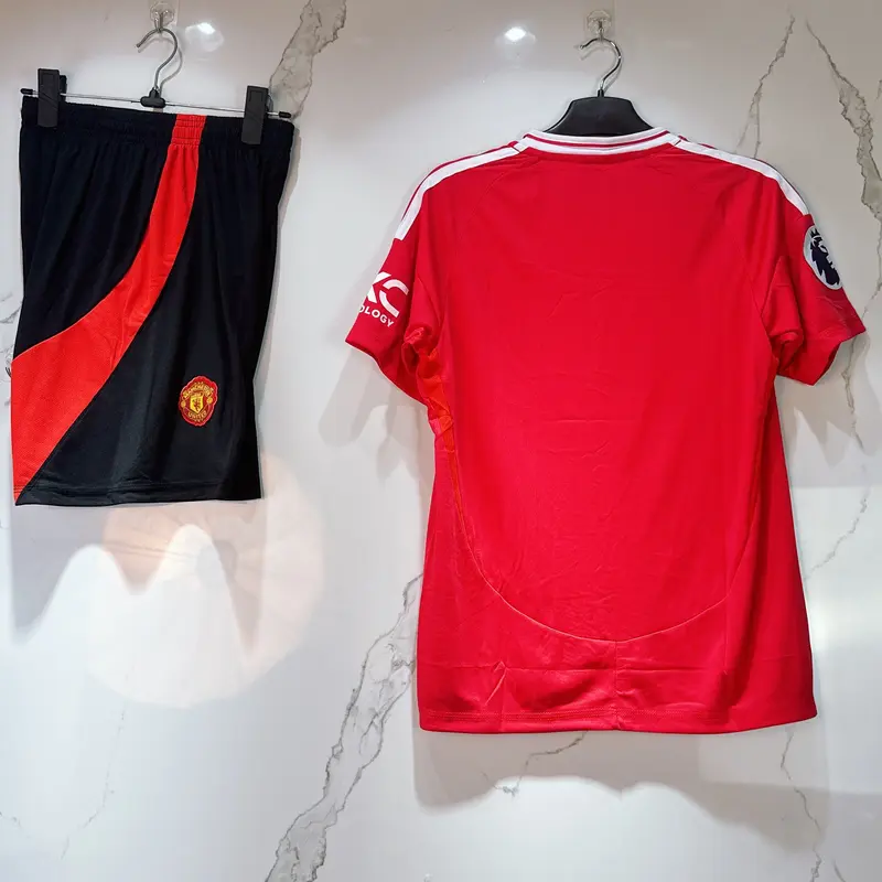 Bộ quần áo bóng đá Mờ U ĐỎ Sân Nhà  24/25 LOGO THÊU-  cổ tròn , Vải Thun lạnh, Top Sport Áo Nam Áo Thun 1