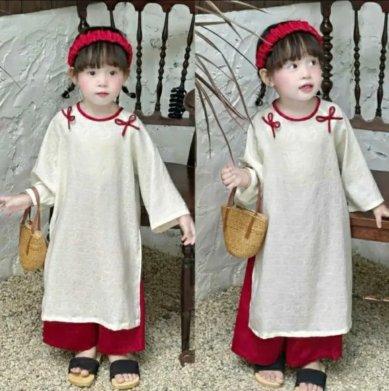 Áo dài gấm hoa cúc bé gái mặc tết mặc đi chơi tặng kèm quần từ 6kg đến 45kg 3