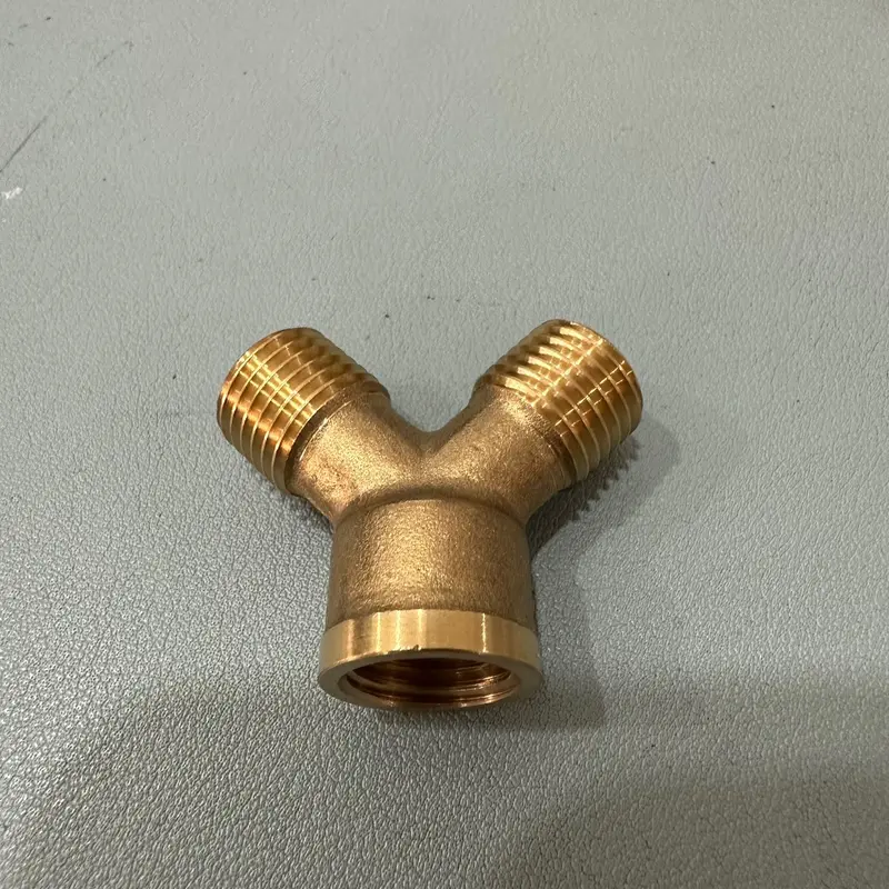 Khớp Chia Chữ Y Ren Trong 14mm Ra 2 Ren Ngoài 14mm (Số 7) 2