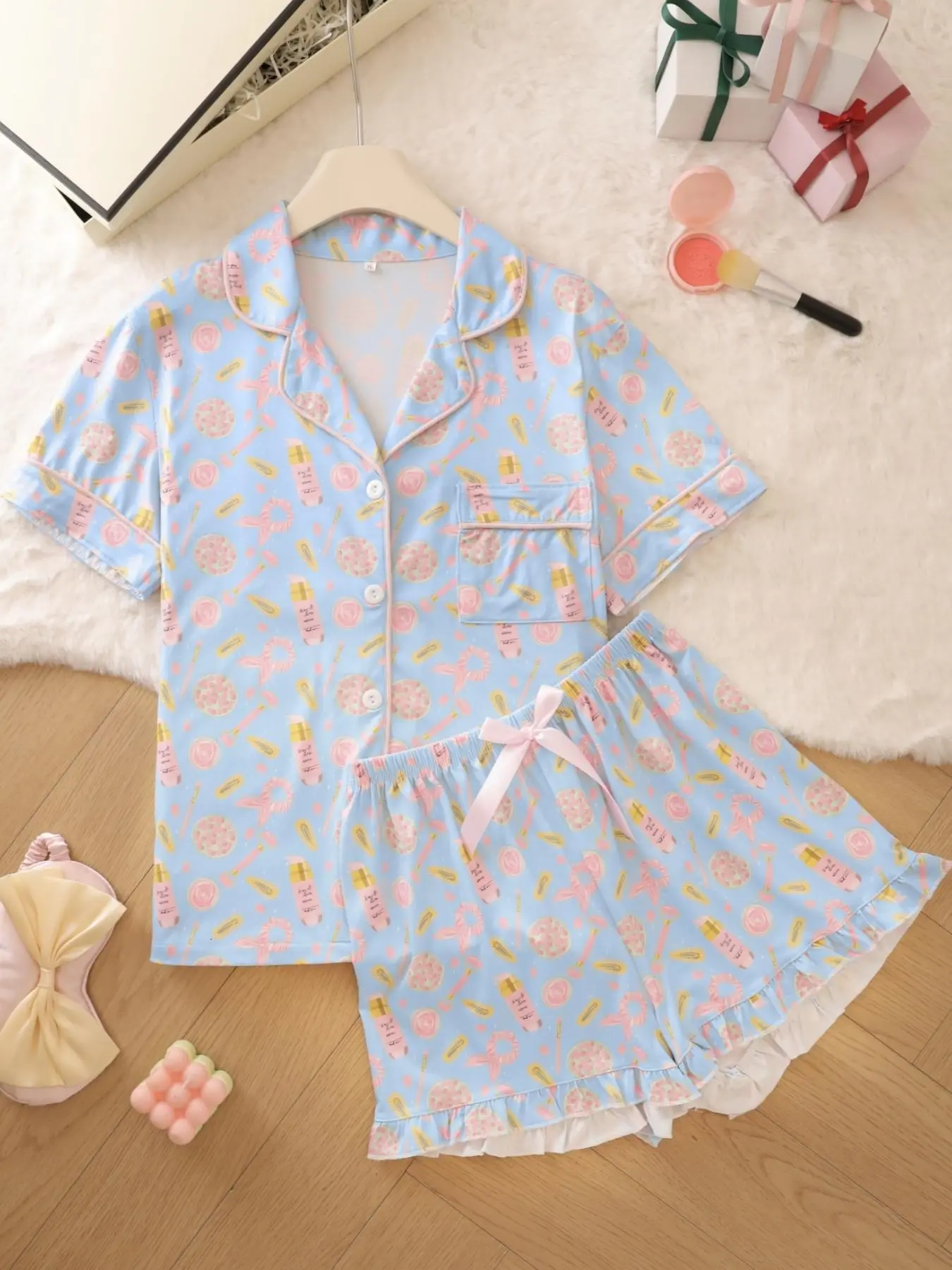 Two-Piece Set Women's Pocket Shirt & Shorts Pyjama Set, Casual Comfy Short Sleeve Collared Top & Shorts PJ Set, Ladies Summer Sleepwear