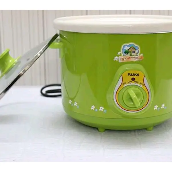 NỒI KHO CÁ NỒI NẤU CHẬM 2.5 LÍT FUJIKA 1