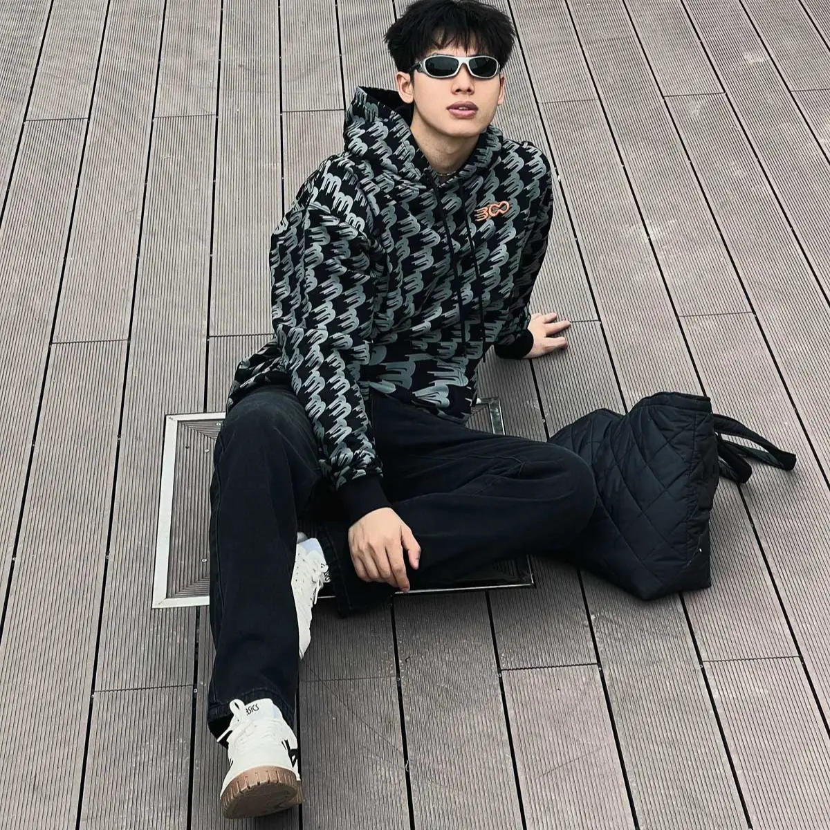Áo Nỉ Mũ BOO Unisex In Tràn Họa Tiết logo BOO Essential Fall
