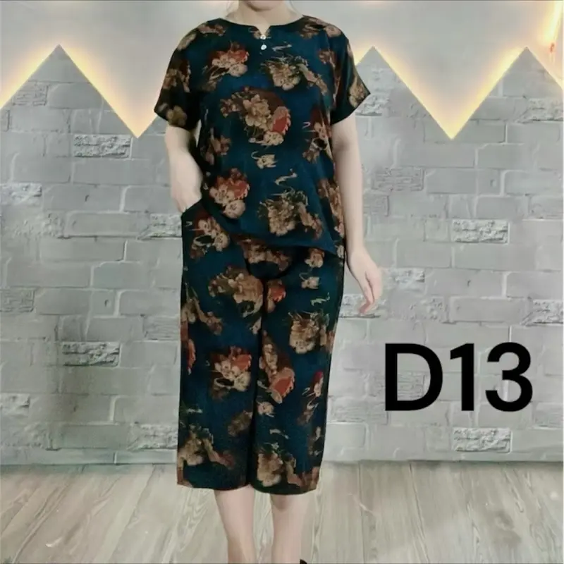 70-80kg Bộ lụa trung niên sz to béo tay cộc quần lửng, lụa,có hoa,mùa hè,áo nữ,nhiều màu Women Sen 1