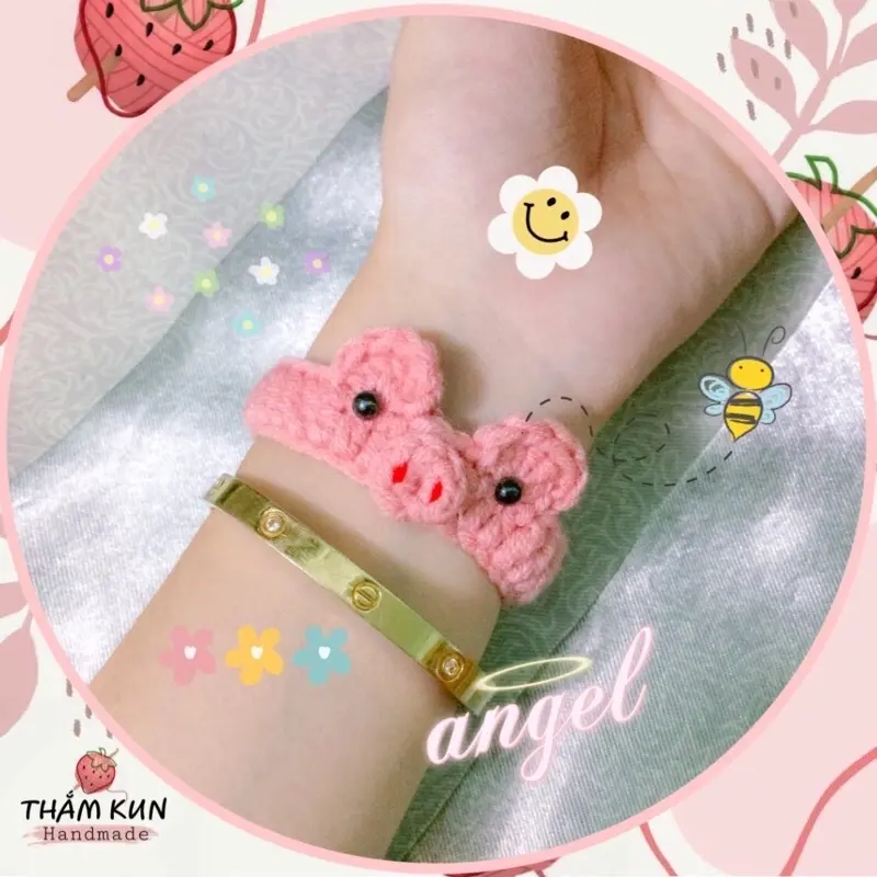 Vòng tay heo, ếch, cà rốt, thỏ, gấu đan len handmade 4