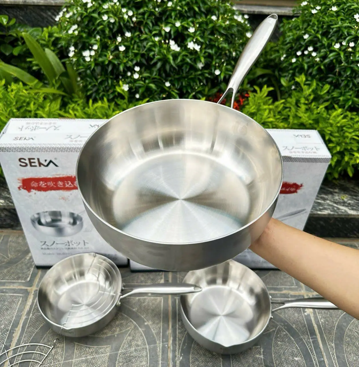 Mua 1 được 2- Chảo Inox sâu lòng Seka kèm giá gác dầu