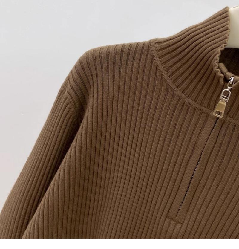 Product Introduction of 200 Wearable plus Size Polo Top Women's Autumn and Winter Half-High Collar Half-Open Zipper Sweater Loose Slimming Sweater Fashion 11