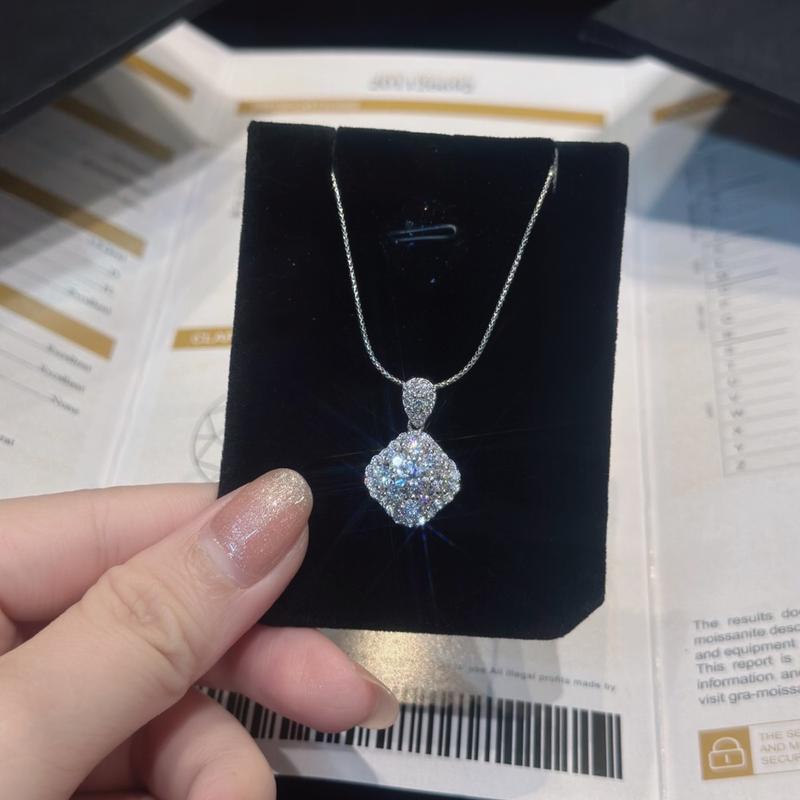 Trang Sức Dây Chuyền Bạc Mì Khứa K.C Phối Mặt Hình Thoi Chủ M.o.i.i.s.s.a.n.i.t.e 5li (DLMM04)