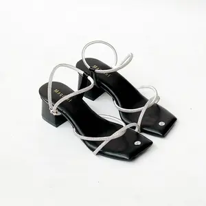 Magdiel Valerie Heels Wanita Sandal Hak 5 cm