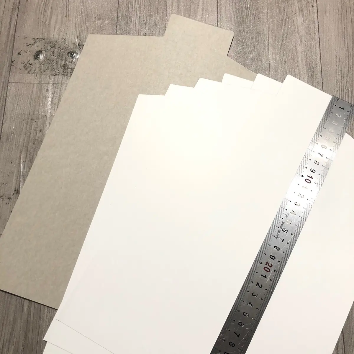 100 tờ 24x34 cm giấy lót quần áo có cổ ,giấy lót quần áo, giấy duplex 400 gsm