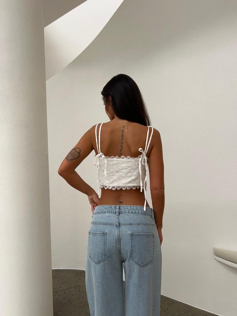 Product Introduction of Women's Sexy Contrast Lace Tie Front Crop Cami Top, Comfort Casual Streetwear Sleeveless Cropped Top for Summer Ladies Clothes for Daily Wear 6