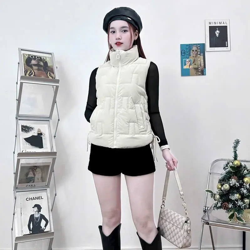 Áo phao zile nữ chất nhung lì mềm mịn, 3 lớp dày dặn, có dây rút 2 bên, hoạ tiết trần vi tính mới nhất năm áo  phao Top 0