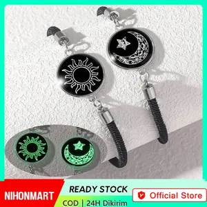 2Pcs Gelang Couple Pasangan Glow in the Dark Bintang Bulan Titanium Gelang Getar Sentuh Jarak Jauh You And Me / Luminous Bracelet Jewelry Sun & Moon Kado Pacar Anniversary Hadiah Unik Kado Cewe Kado Cowo