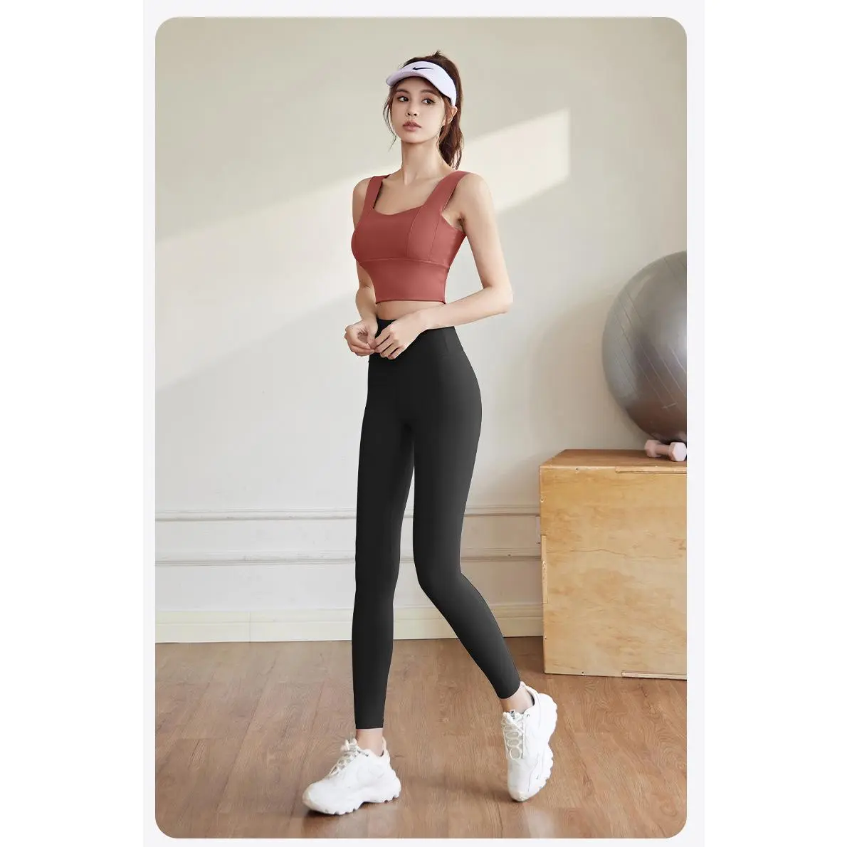 Basic Yoga Suit Shockproof Fixing Medium Tenacity Sports Suit Indoor Running Workout Outfit