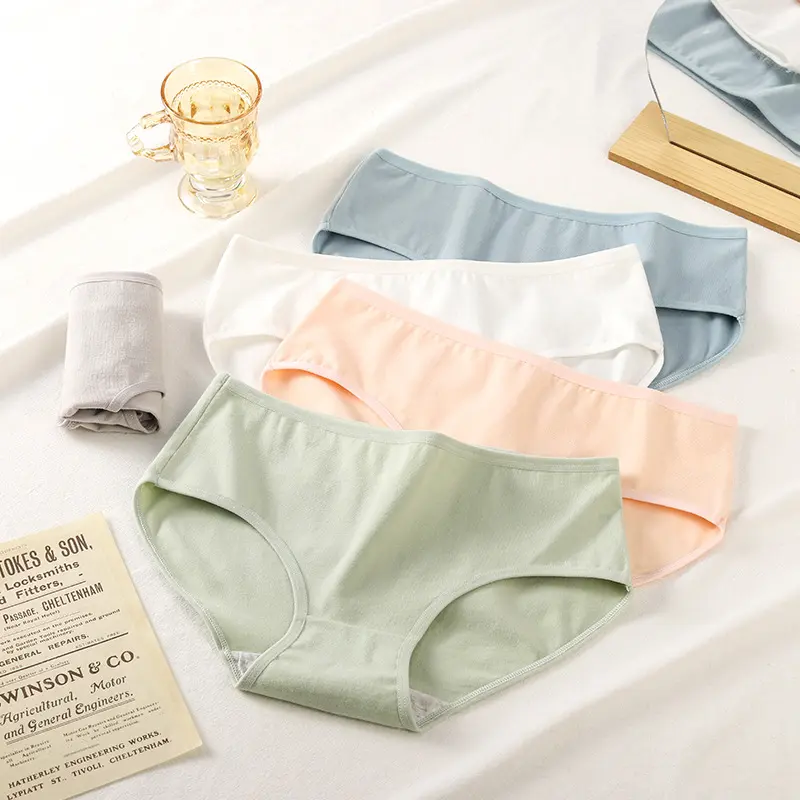 Đồ Lót Nữ, Chất Liệu Cotton Nguyên Chất, Chải Kỹ, Thiết Kế Đơn Giản, Vừa Vặn Thoải Mái